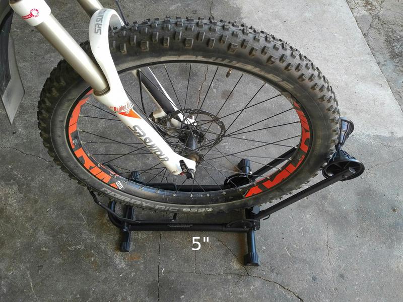 Outdoor-Living-Radstaender-fuer-Heckgarage-443011