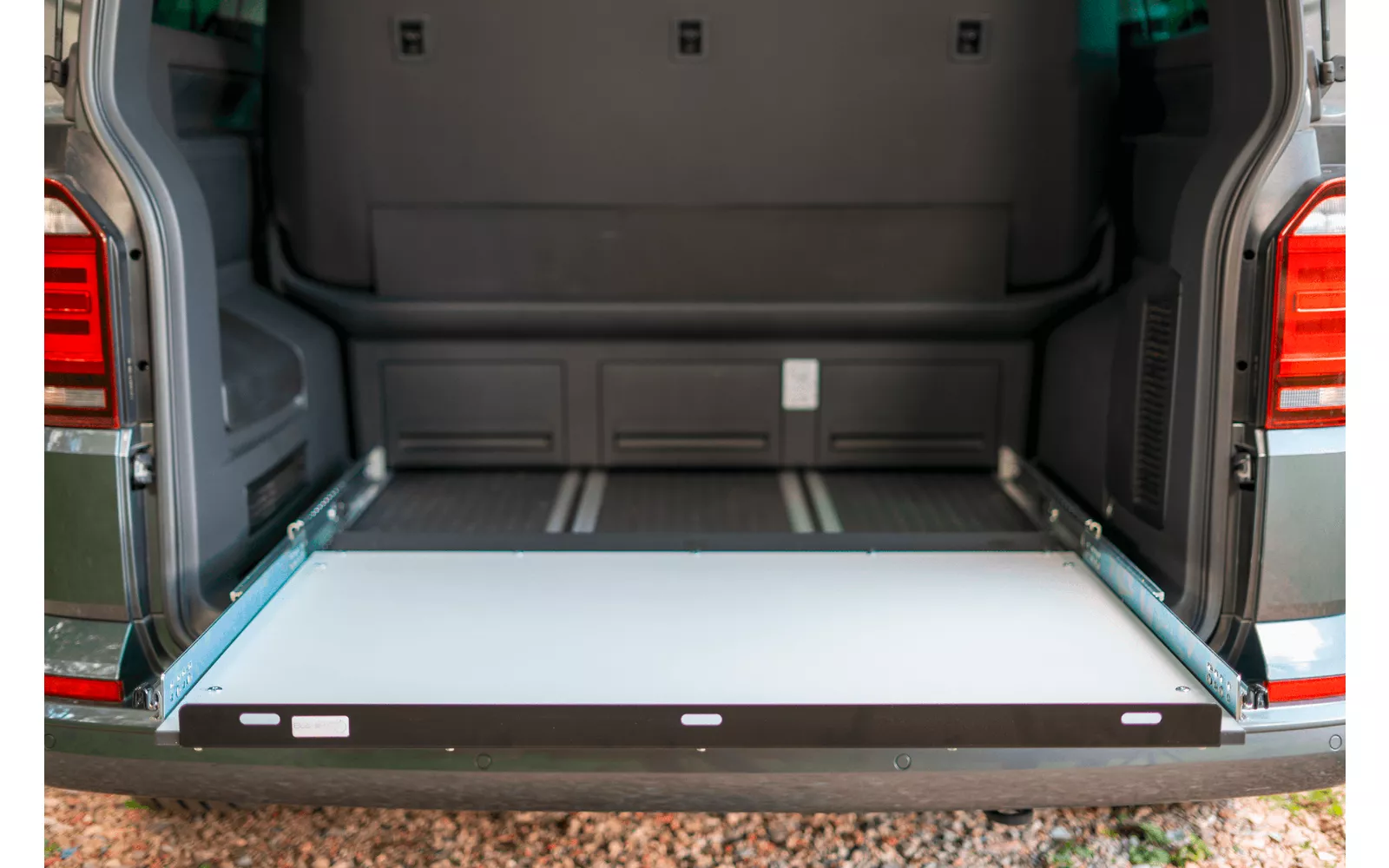 Outdoor-Living-Heckauszug-VW