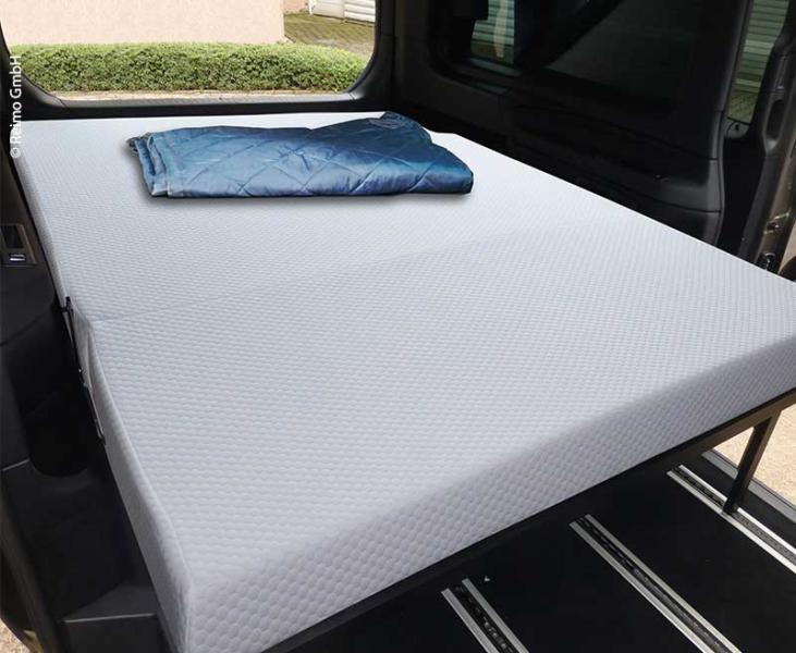 images Outdoor-Living-Bett-Mercedes-Viano