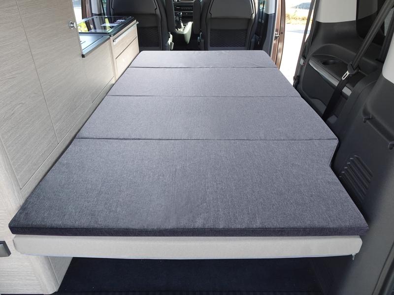 images Outdoor-Living-Topper-Matratzenauflage-Citroen-Campster5